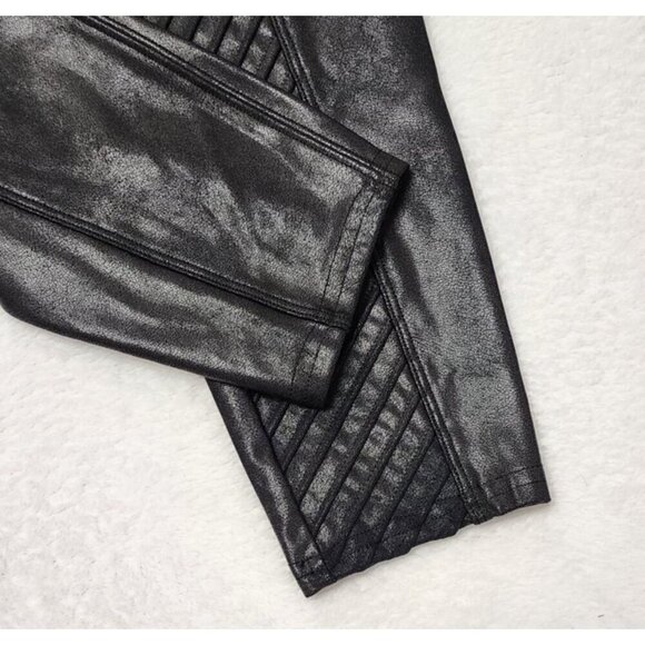 Spanx Motto Style Faux Leather Leggings in Black Size Medium Petite - Picture 6 of 7